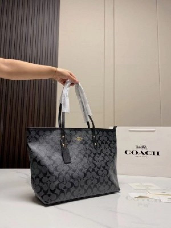 Coaach tote bag premium quality with og box