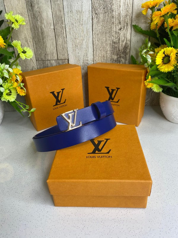 LOUIS VUITTON LADIES BELT WID OG BOX CARD