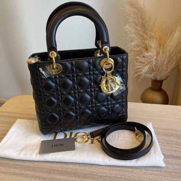 Chriistian DIIOR LADY BAG WITH BRAND BOX