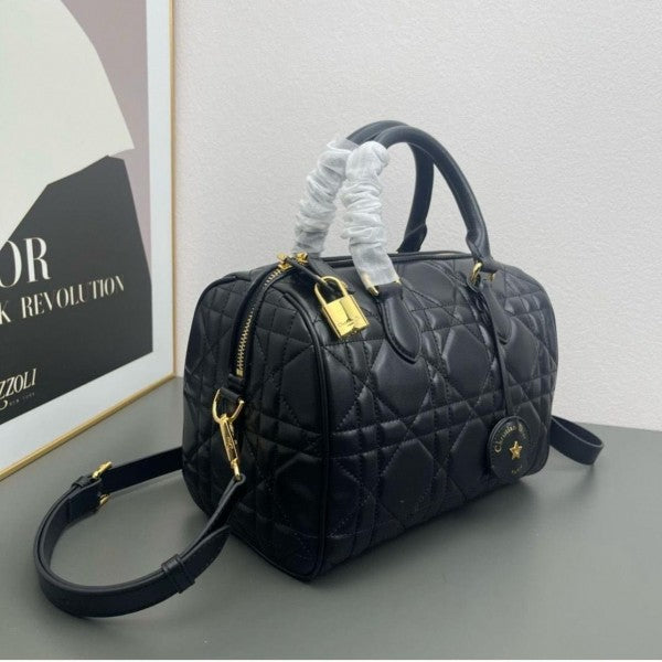 Christian Dior Groove Bag in Black Macrocannage Calfskin