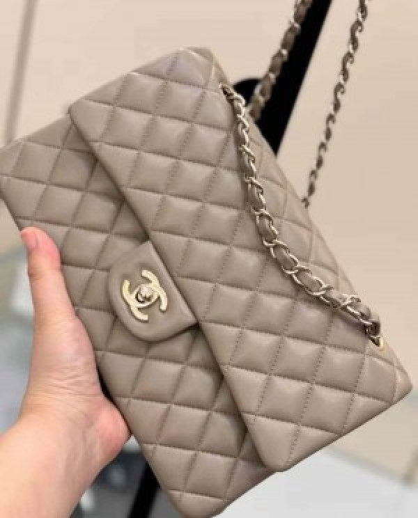Chanel Paris jumbo sling bag premium quality with box