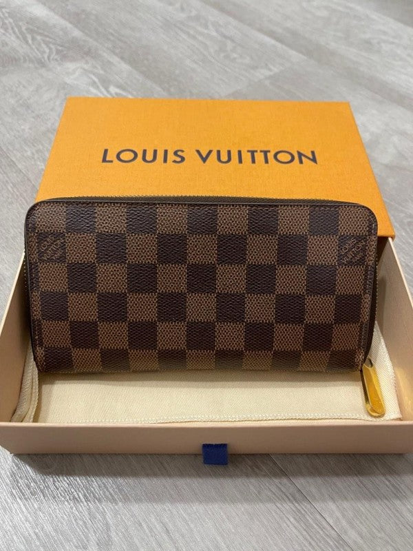 Louis Vuitton coffee checkerboard zipper long clip presbyopic long wallet brown With Box