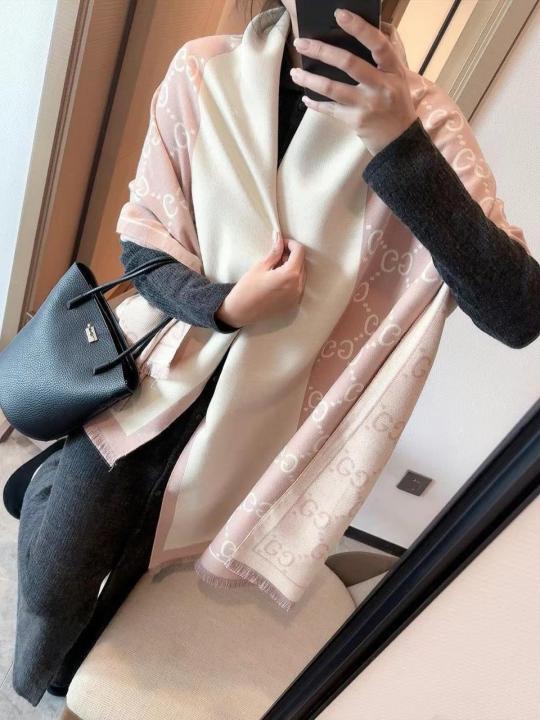 gucci Premium Unisex Woollen Stole withbox