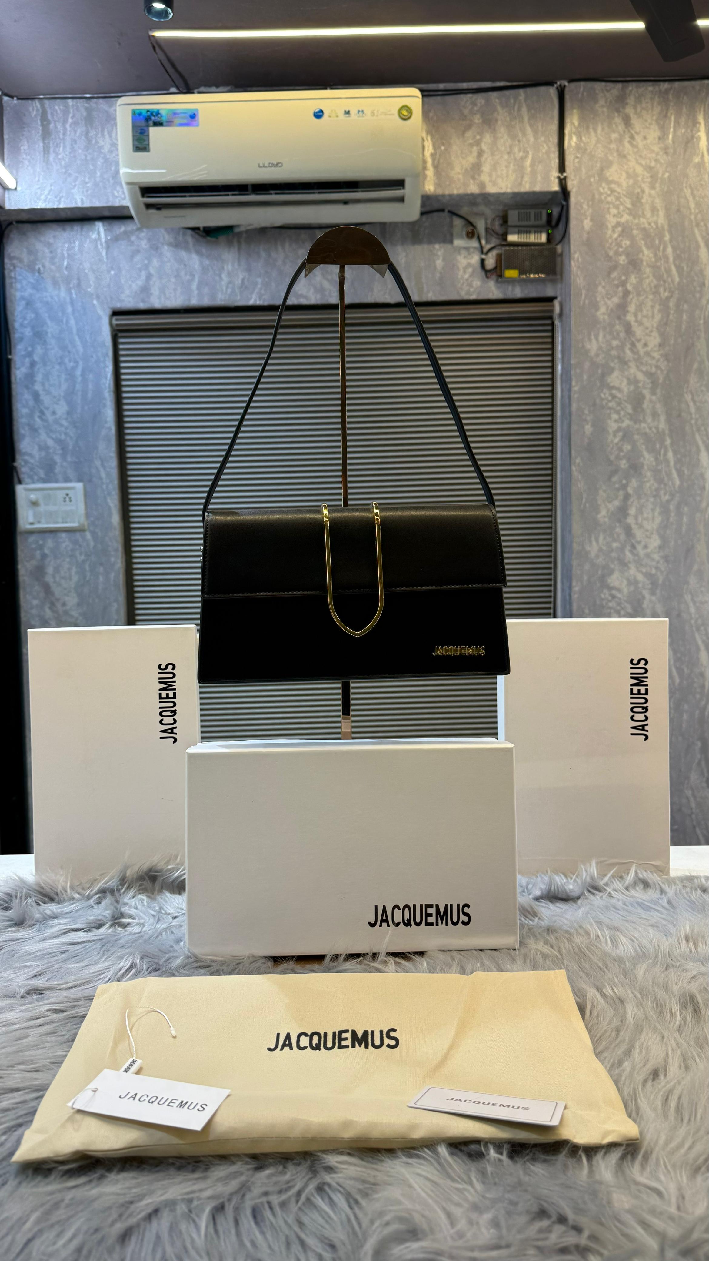 Jaccquemus Leather Bambino With Sling Strap OG Box & Dust Bag