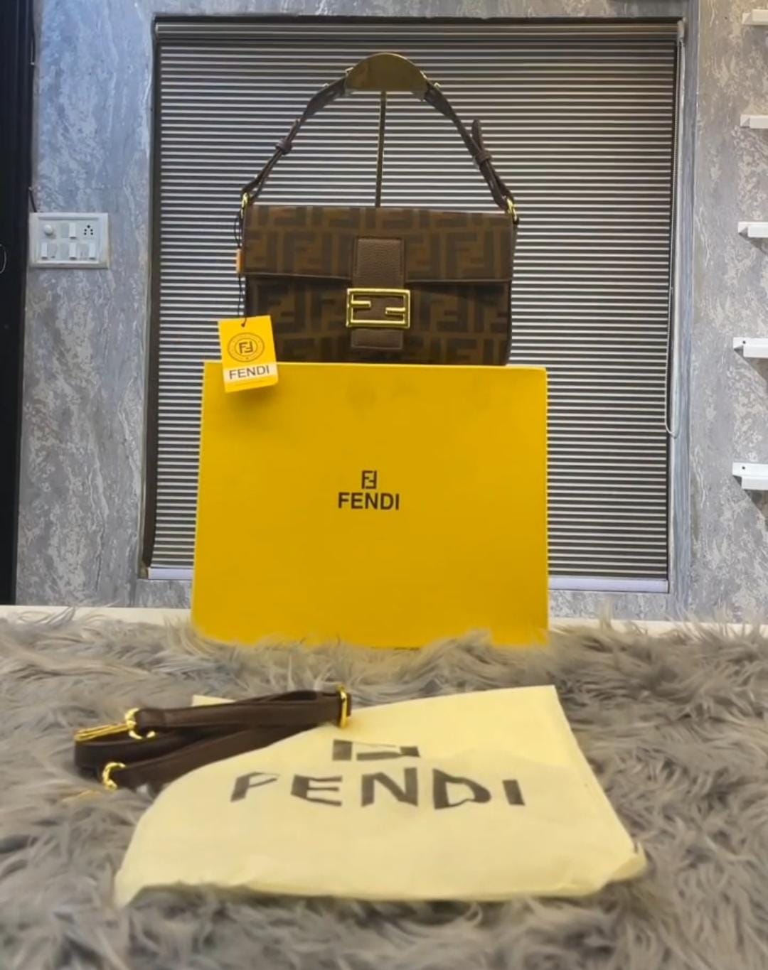 Fendii Baguette Jacquard fabric Bag Brown With box