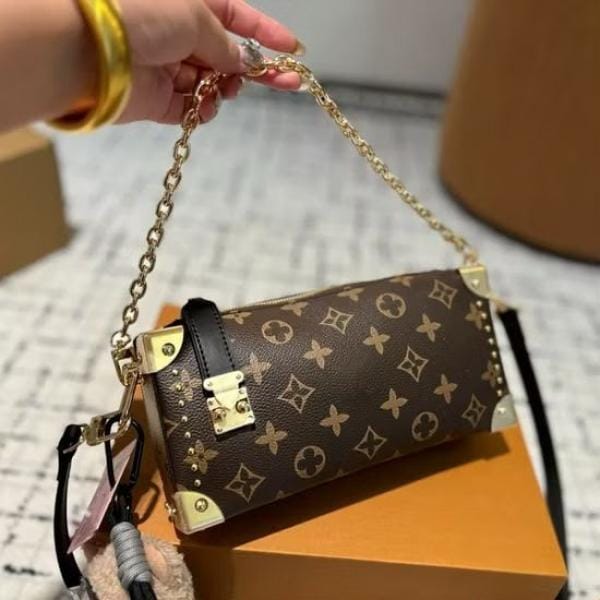 Louiis Vuitton trunk premium quality with og box