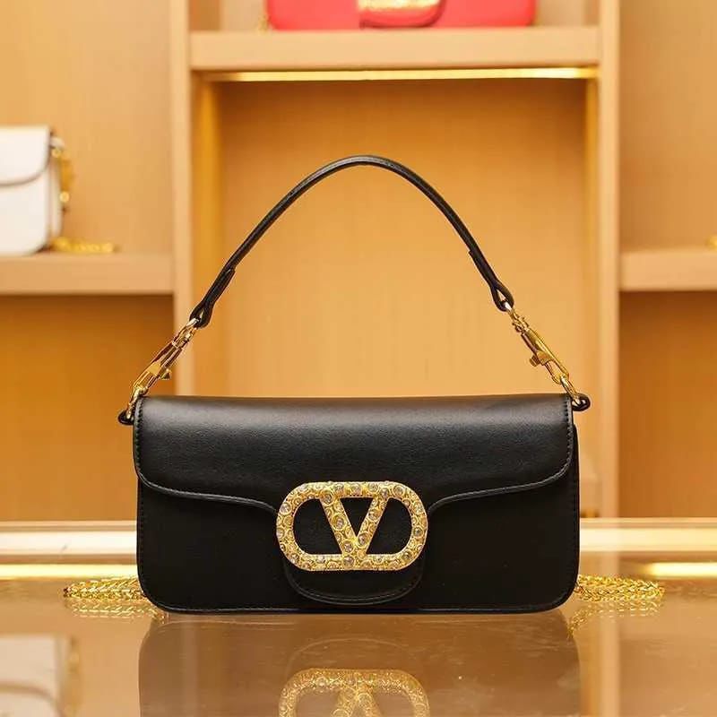 Valeentino garavani handbag with box premium quality