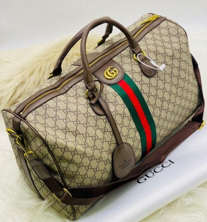 Gucci duffle bag premium quality with dust cover