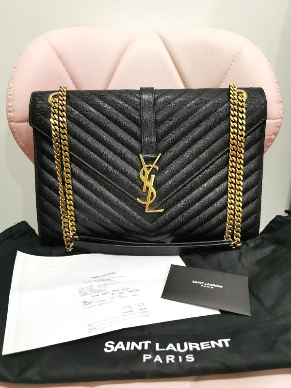 SAINT LAURENT Grain De Poudre Matelasse Chevron Medium Monogram
