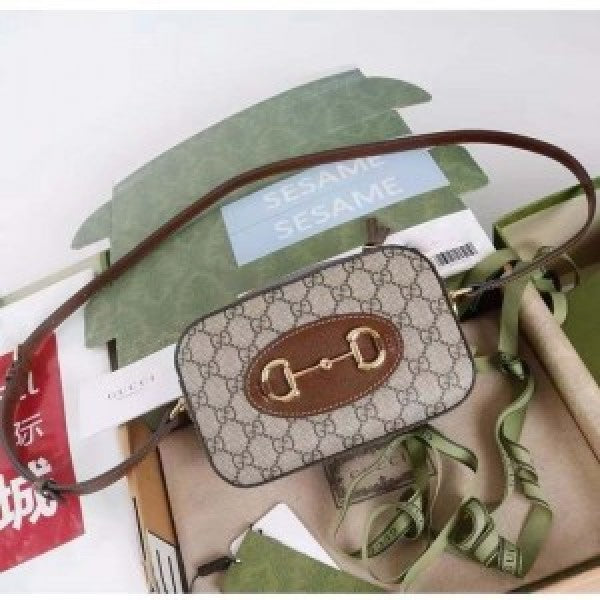 Guccii horsebit camera bag with og box