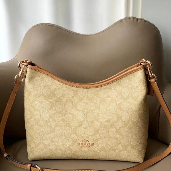 Coaach shoulder hobo bag with og box