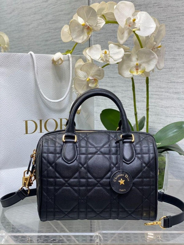 Christian Dior Groove Bag in Black Macrocannage Calfskin