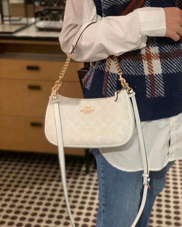 Coach teri shoulder bag in signature canvas bag with box