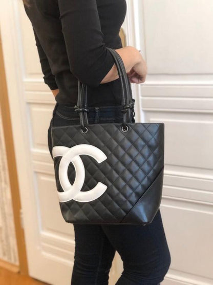 Chanel hand bag premium quality with Dust bag