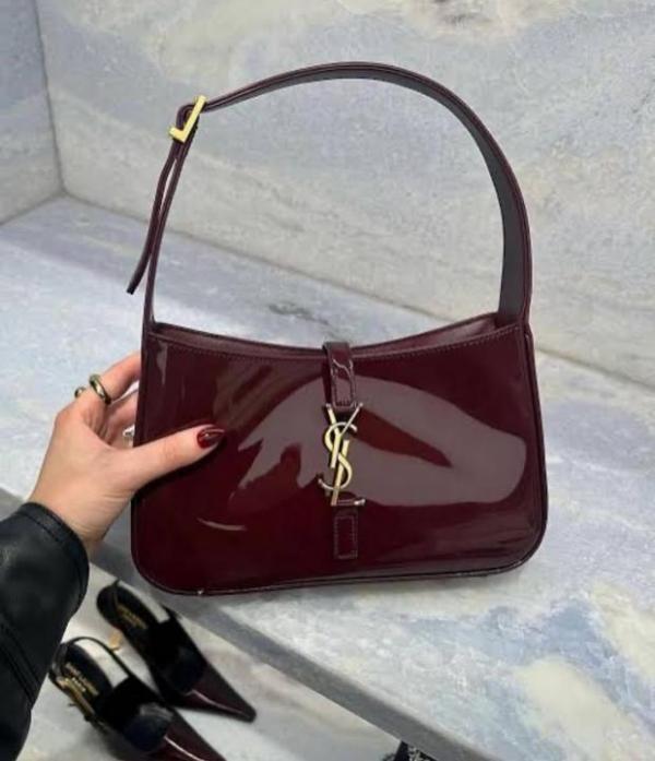 Saiint Laurent patent hobo bag glossy with og box