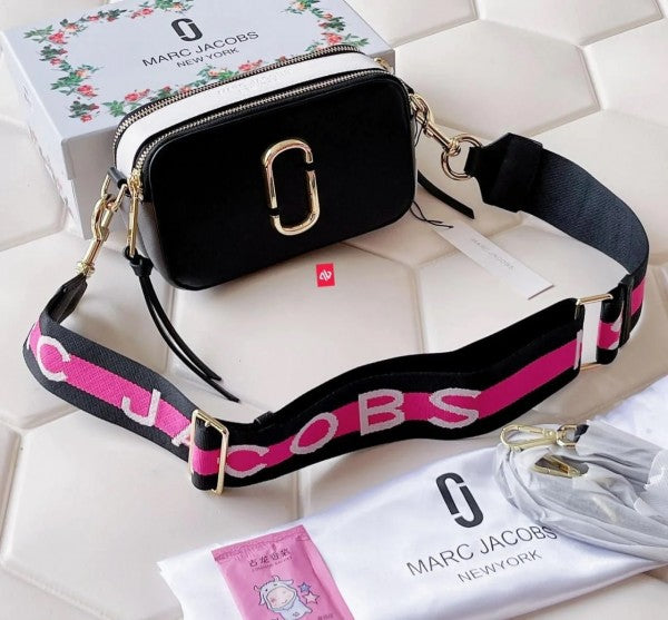 MARC JACOBS Snapshot Bag with box
