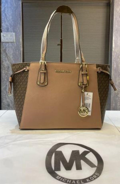 Michael kors voyager jet set print tote bag with dust bag