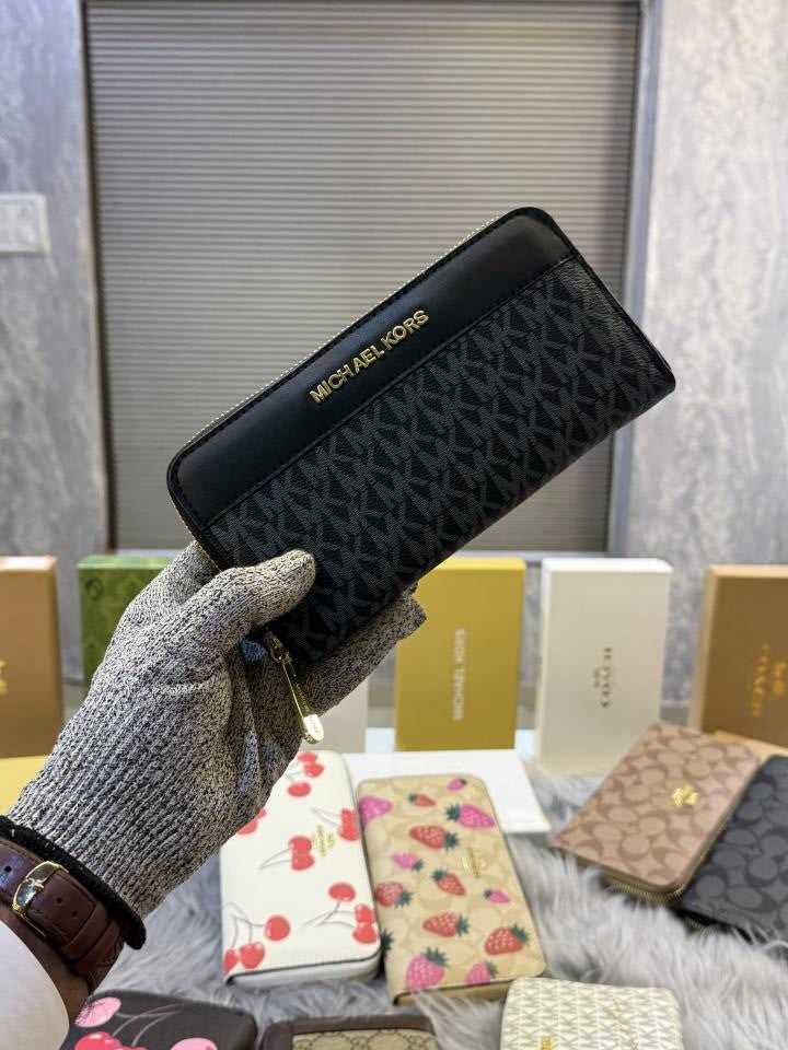 michael kors Zipper Wallet For Women With Box