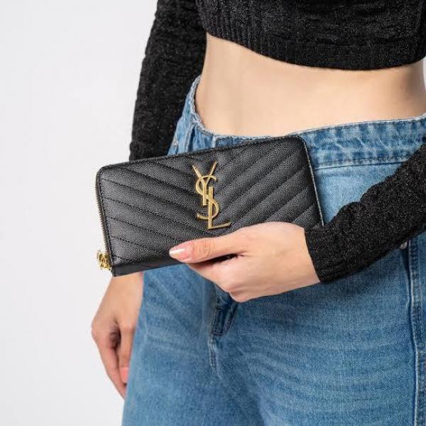 Ysl zip Wallet With Original Box