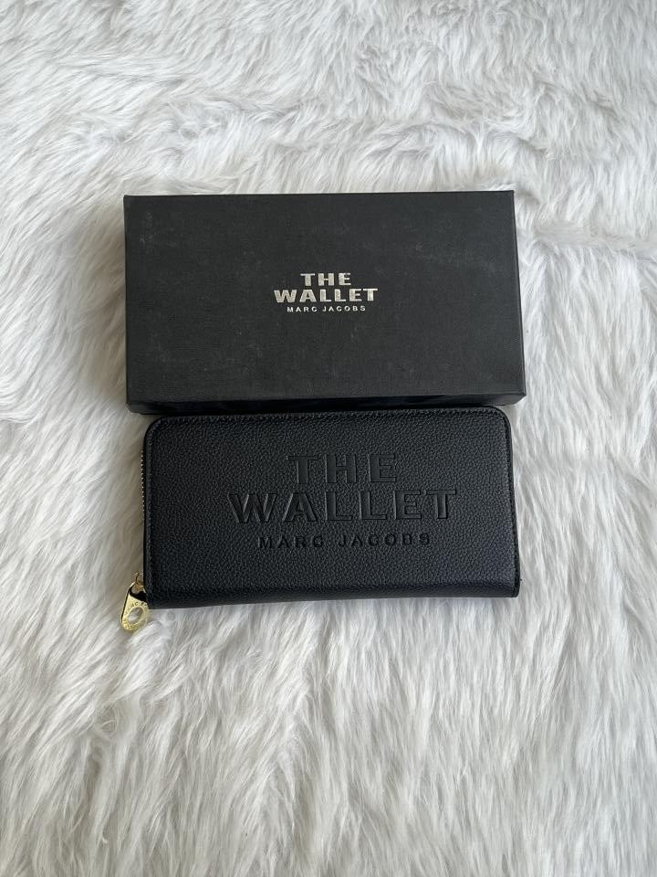 Marrc Jacob Black Long Zippy Wallet With Box