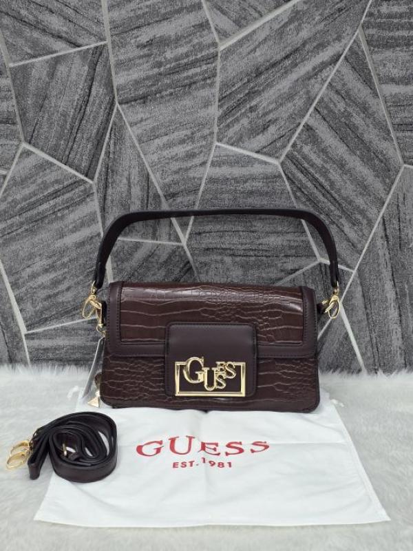 Gues Lexi Baguette Crossbody Bag With premium quality