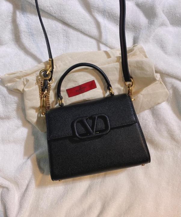 Valentinoo White Sling Shoulder Bag With Dust Cover