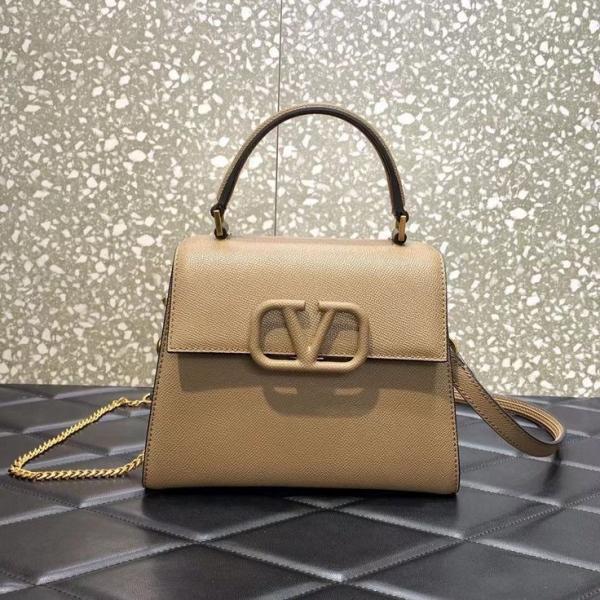 Valentinoo White Sling Shoulder Bag With Dust Cover