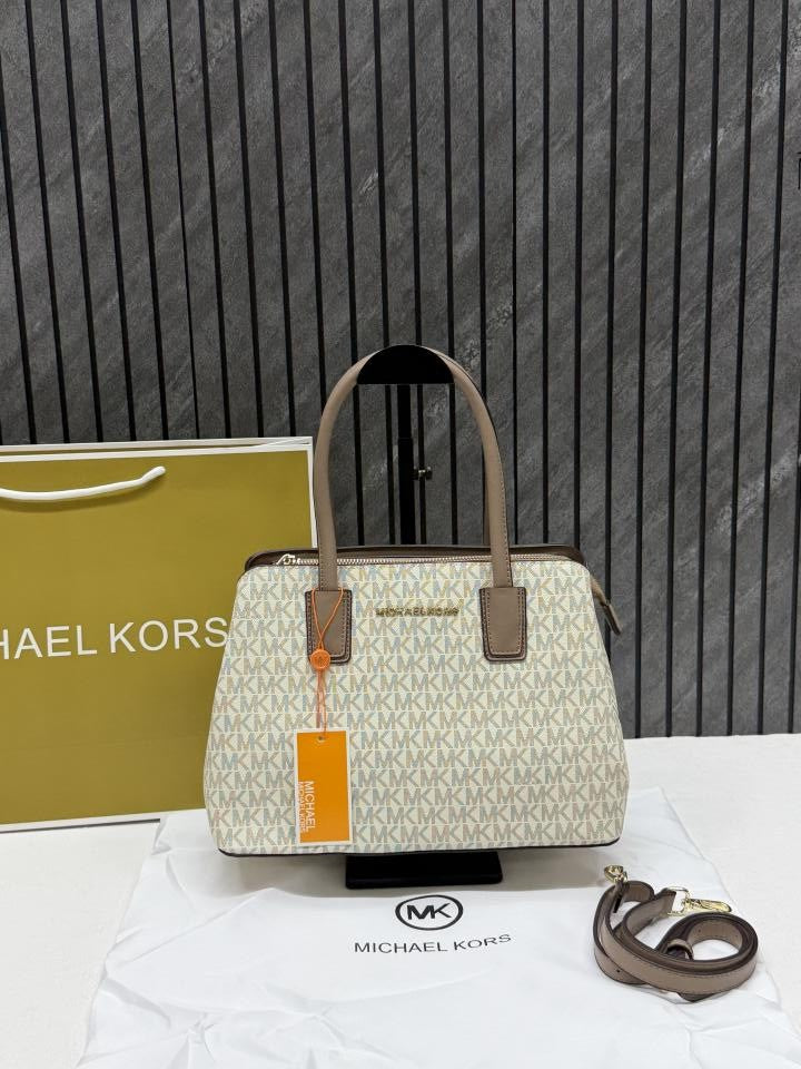 Michaell Kors Medium Satchel Bag With Og DustCover &amp; CarryBag
