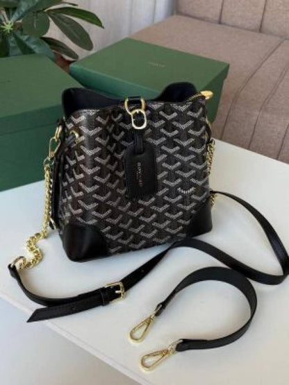 Goyarrd bucket bag with premium quality box