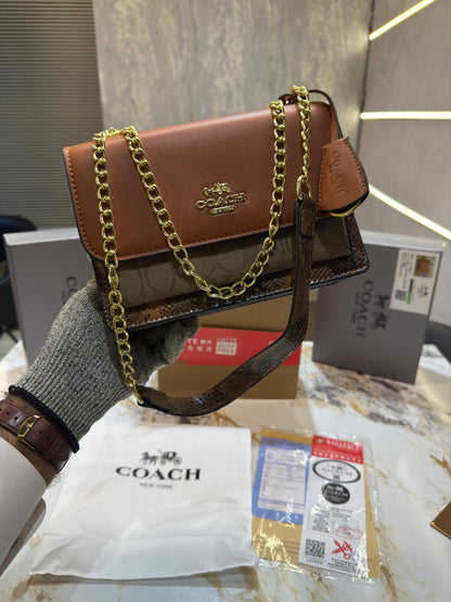 Coach klare crossbody in blocked signature canvas with dubblebox packing