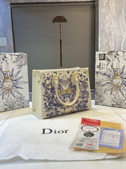 CHRISTIIAN DIOR BRAIDED TOTE BAG WITH BOX