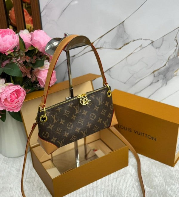 Louis Vuitton Bolsa Soul Trunk East West with box