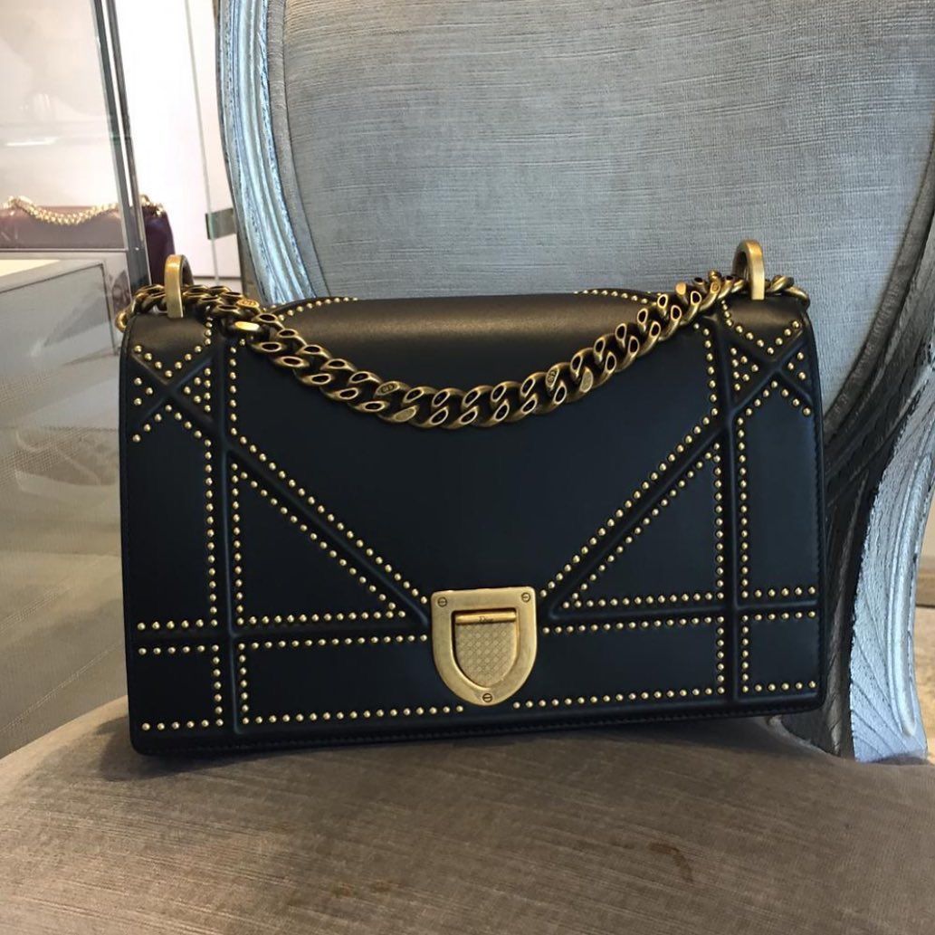 CHRISTIAN DIOR DIORAMA STUD WITH BOX