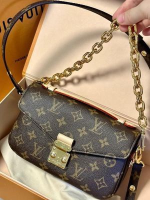 LOUIS VUITTON PETITE PALAIS BOX PACKING