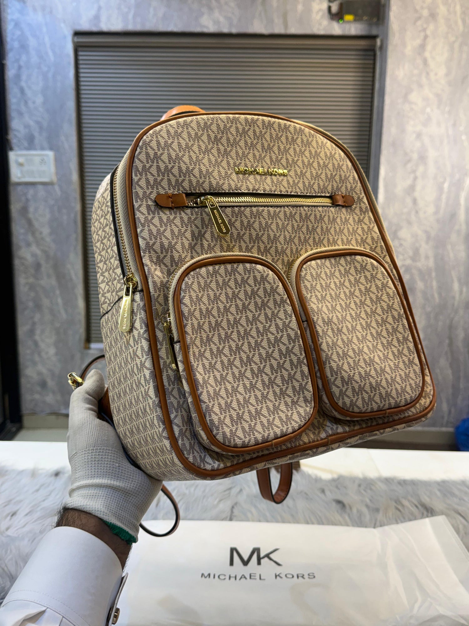 Michael kors Kenly Medium Backpack With Dust Bag