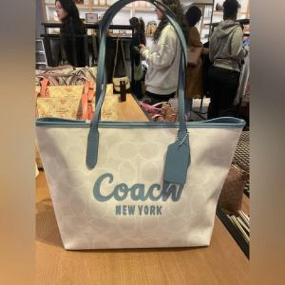 Coachh city tote graphic bag tote bag premium quality with dust cover