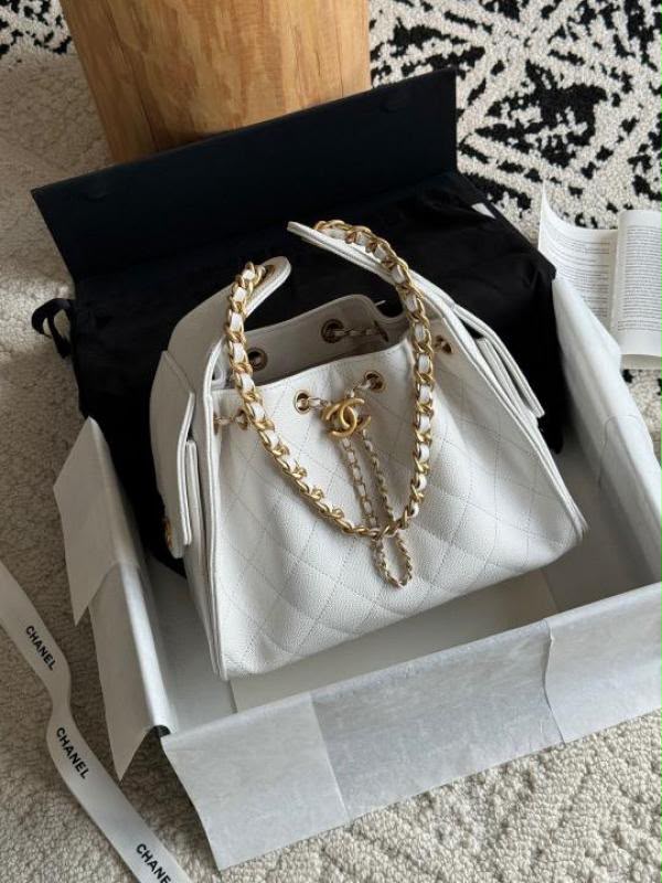 Chanell mini hobo leather bag premium quality with orignal box