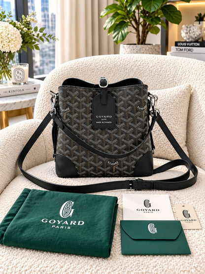 Goyarrd bucket bag with premium quality box