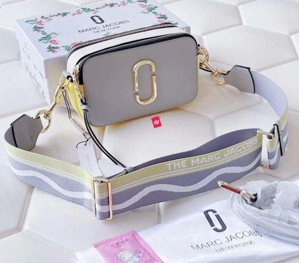 MARC JACOBS Snapshot Bag with box