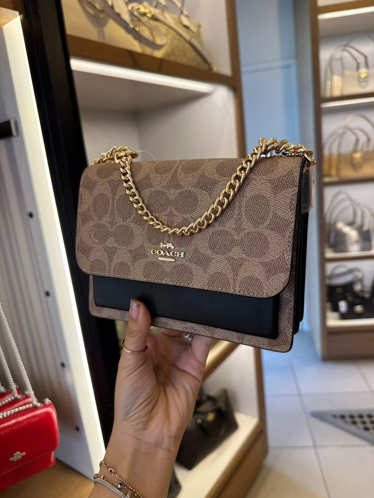 Coachh Klare flower Crossbody In Signature Bag With OG Box &amp; Dust Bag
