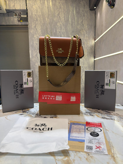 Coach klare crossbody in blocked signature canvas with dubblebox packing